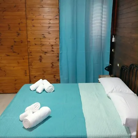 Seaside In Gallico On Two Levels *